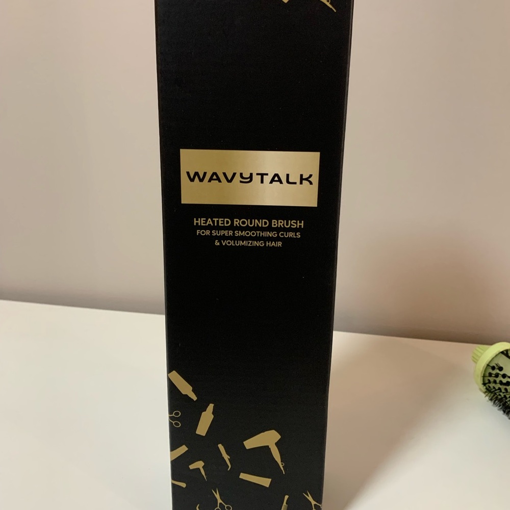 Wavytalk Black Heated Round Brush